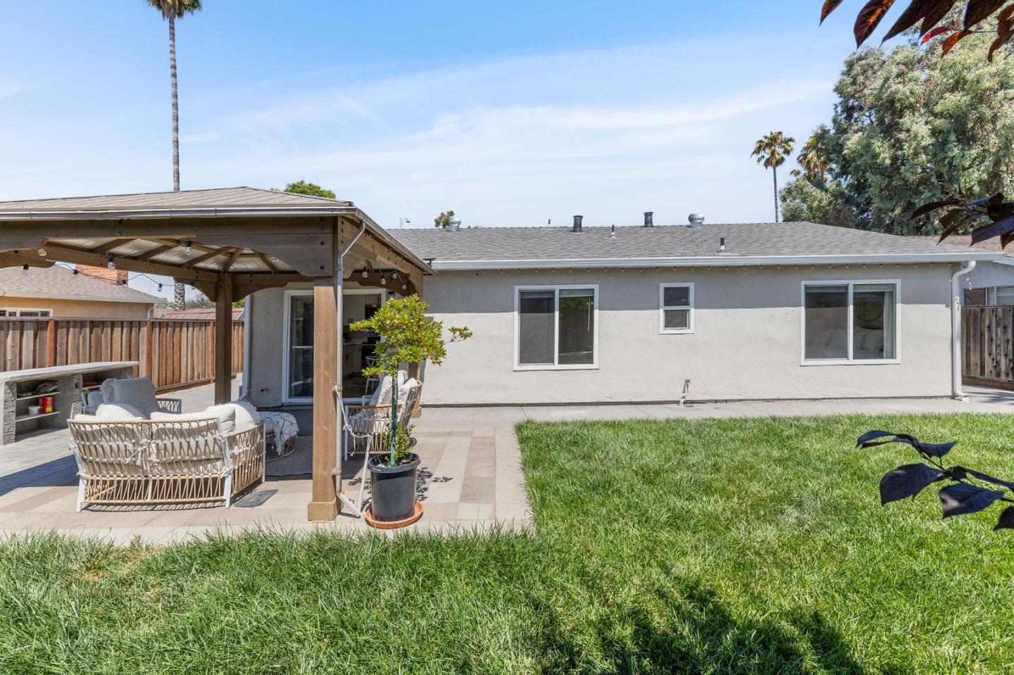 1194 Winslow Drive