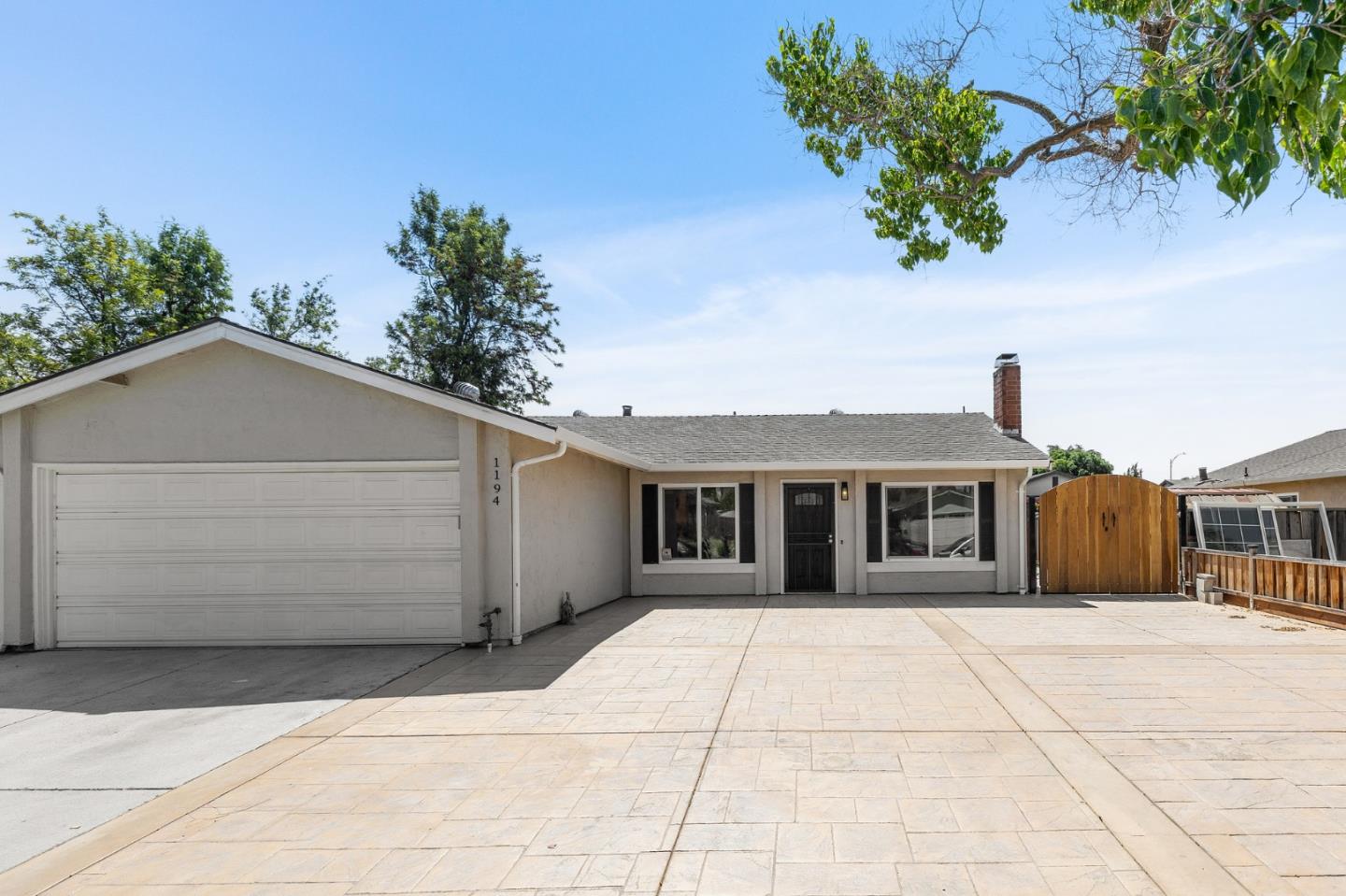 1194 Winslow Drive