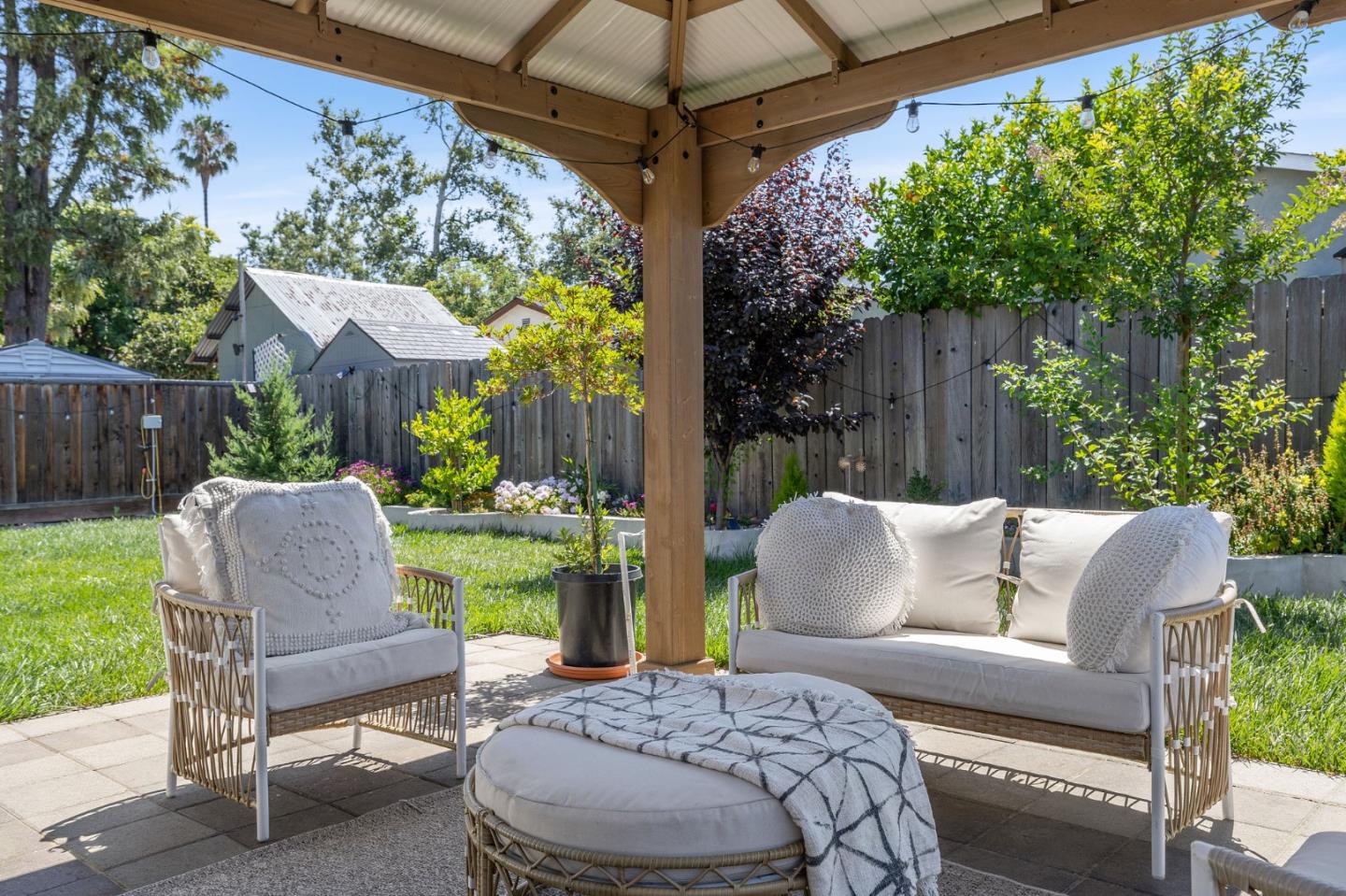 1194 Winslow Drive