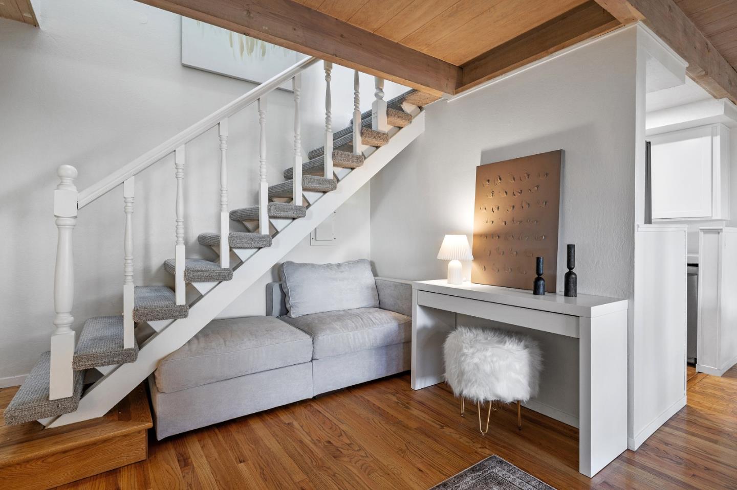 1155 Weyburn Lane Unit: 20