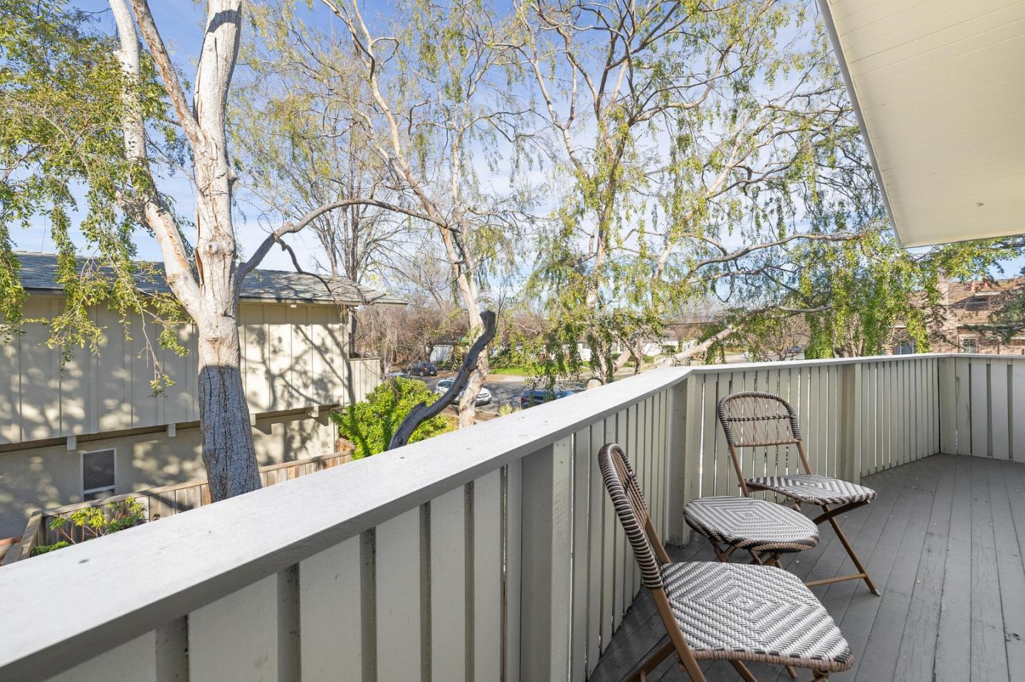 1155 Weyburn Lane Unit: 20