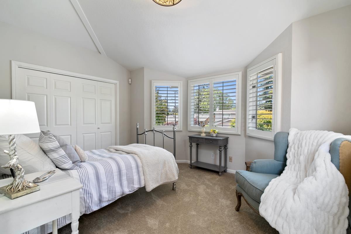 21 Richland CT