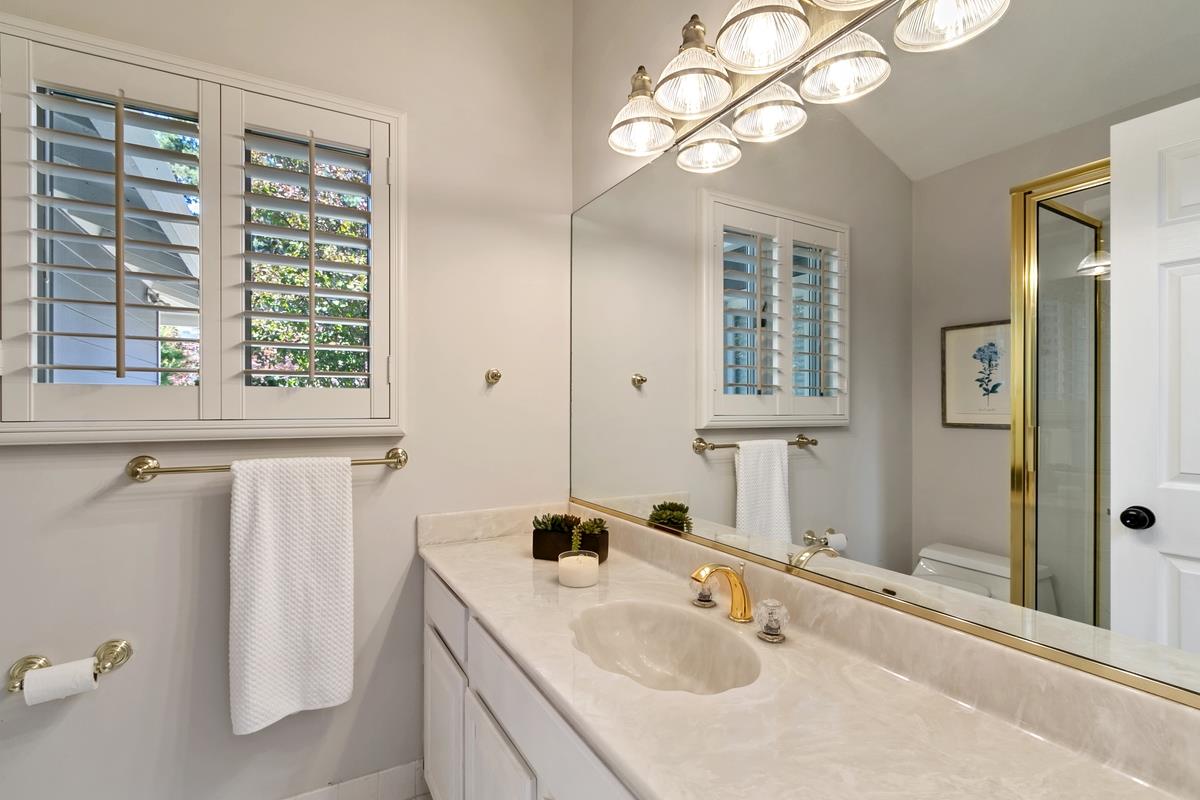 21 Richland CT