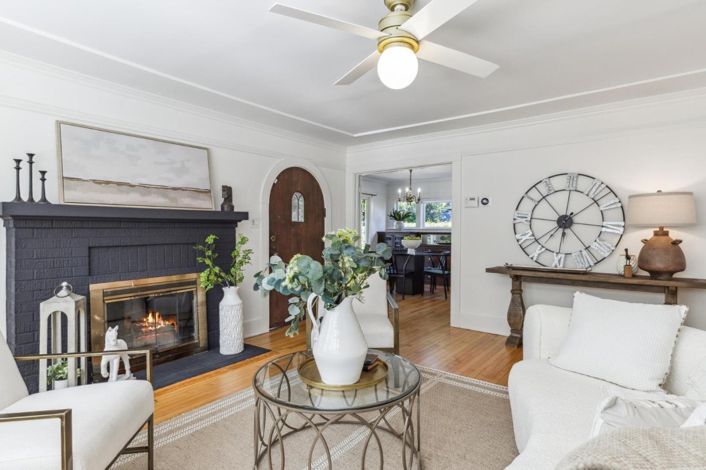 452 Shepherd AVE