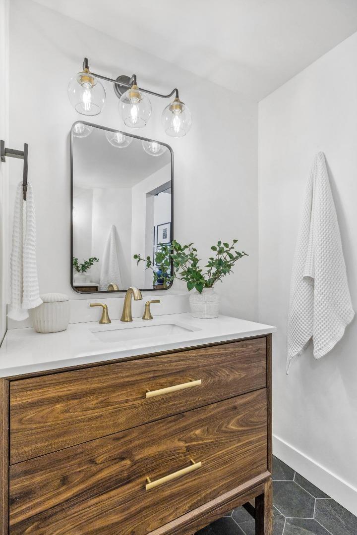 7024 Anjou Creek CIR