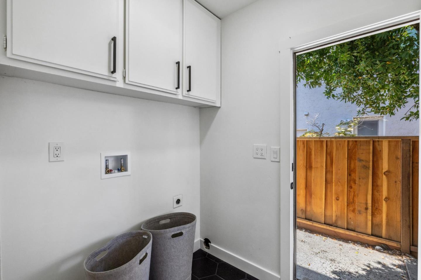 7024 Anjou Creek CIR