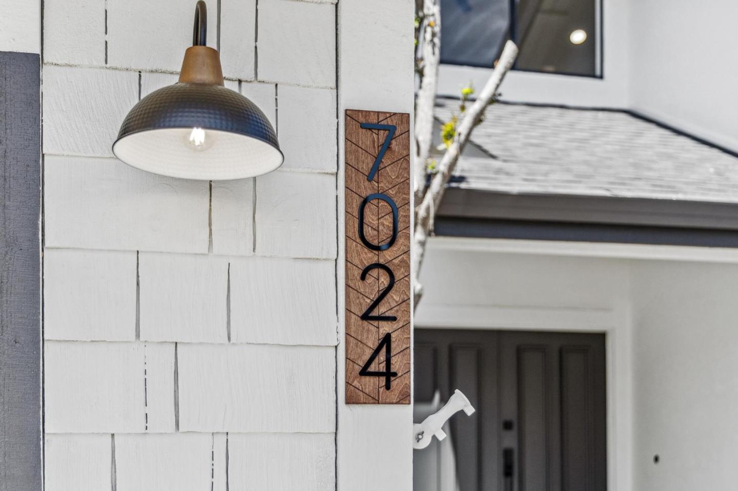 7024 Anjou Creek CIR