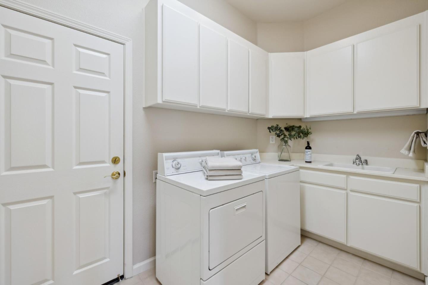 8889 Wine Valley CIR