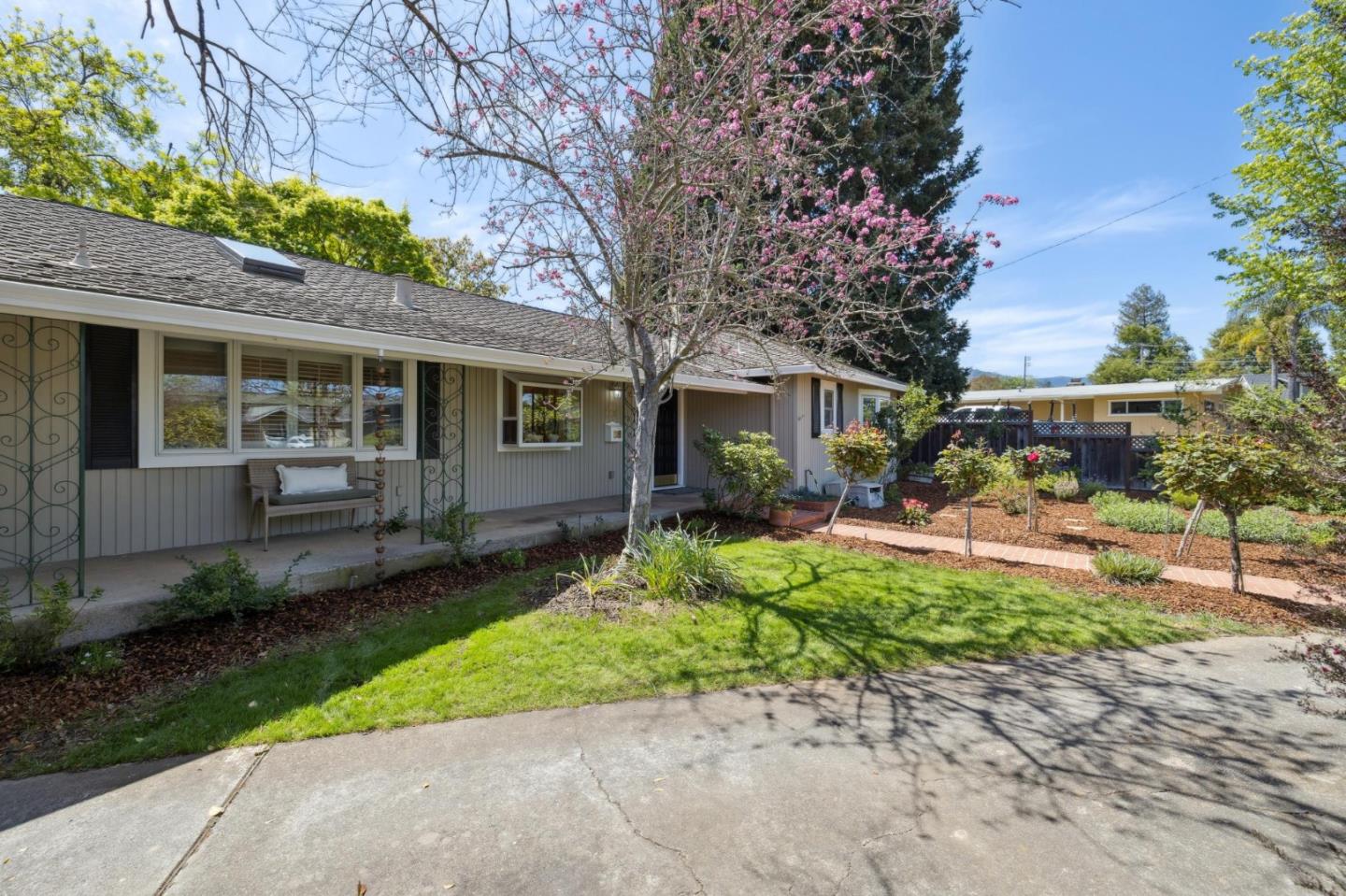 116 Vallecitos WAY