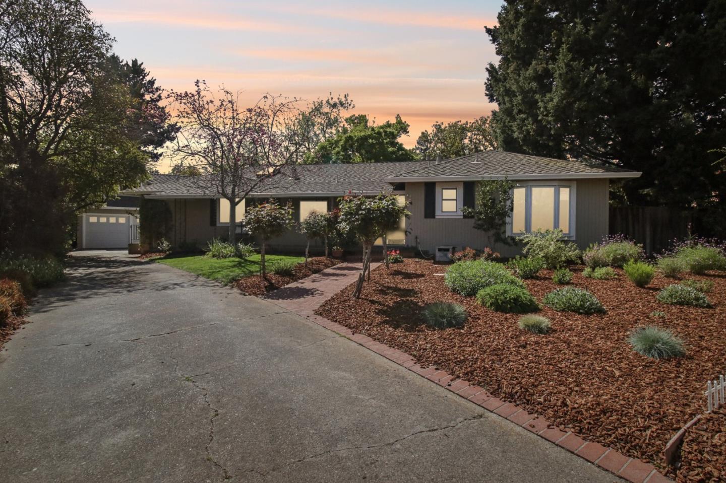 116 Vallecitos WAY