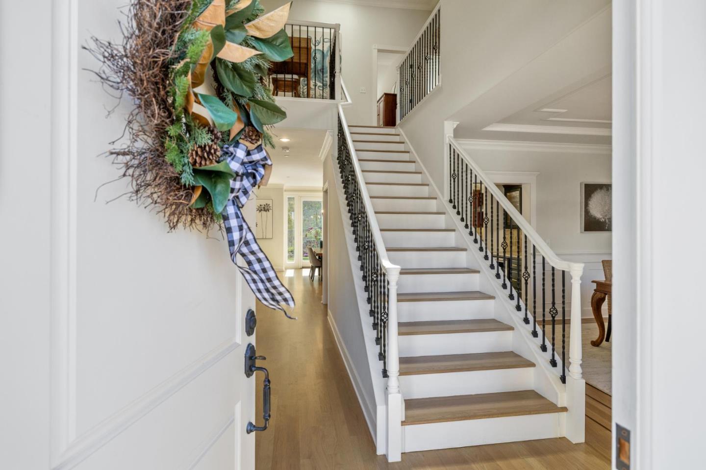 111 Falcon Ridge RD