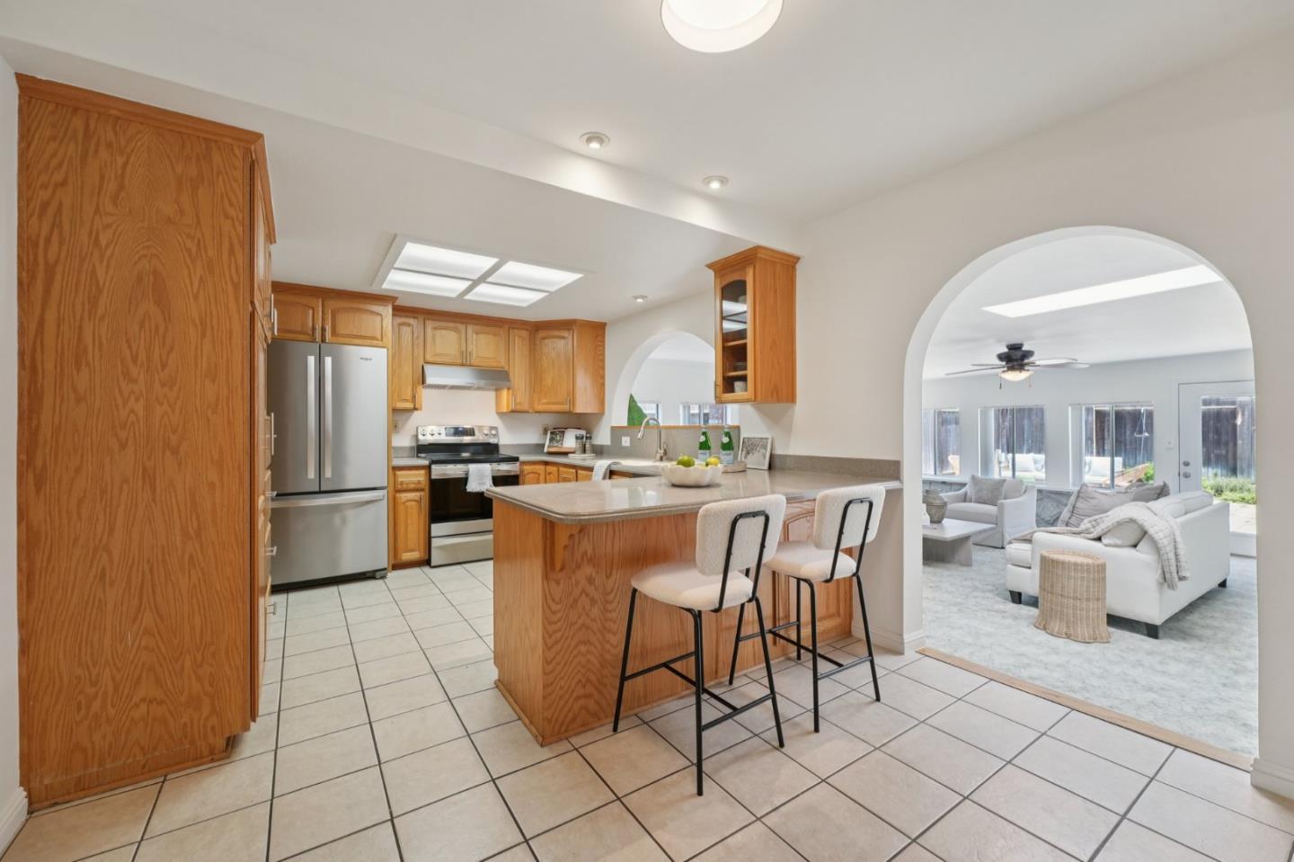 5886 Falon WAY