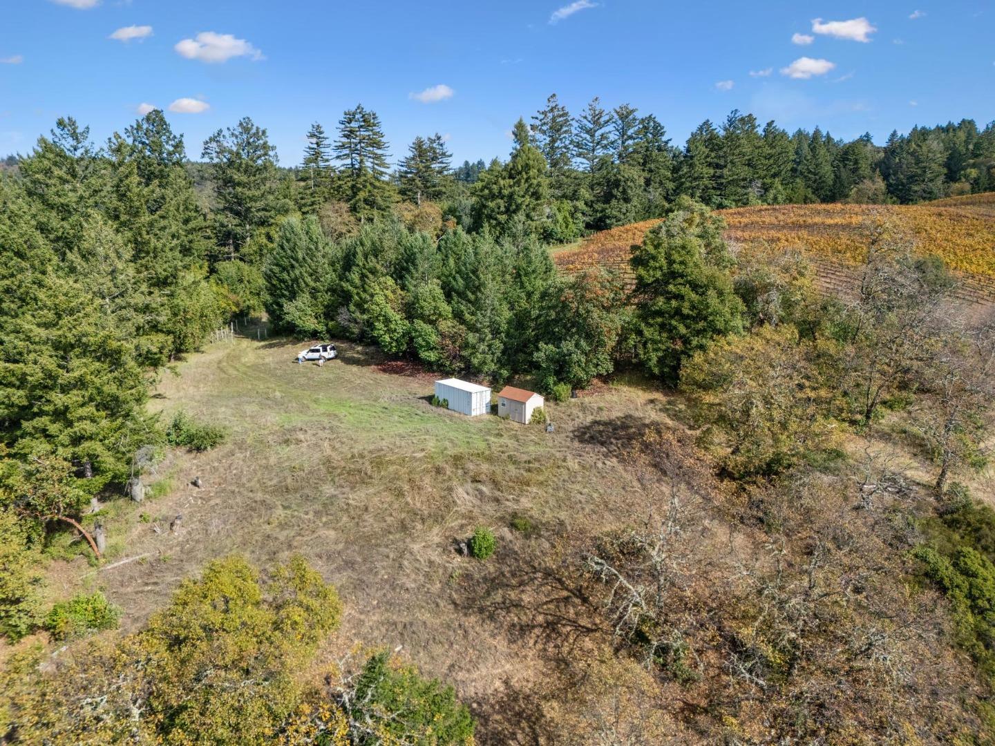 19089 Skyline Boulevard