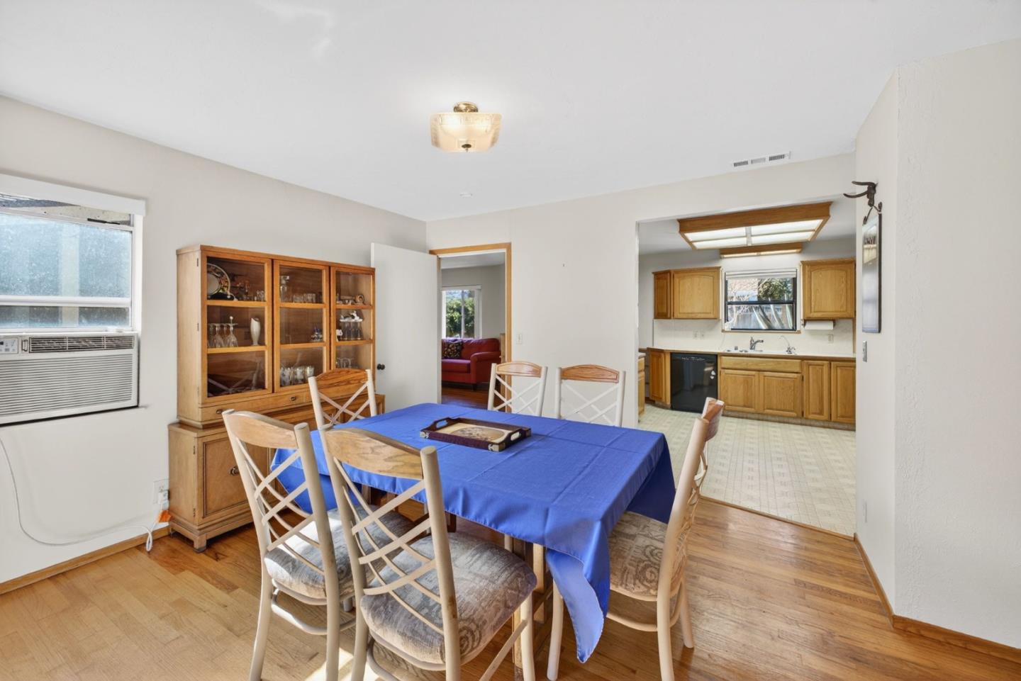 16000 Blossom Hill Road