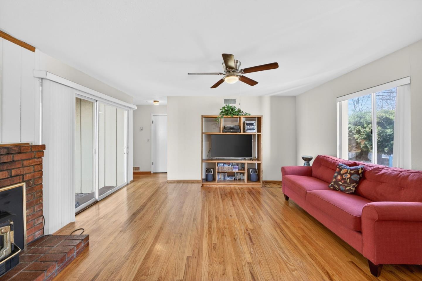 16000 Blossom Hill Road