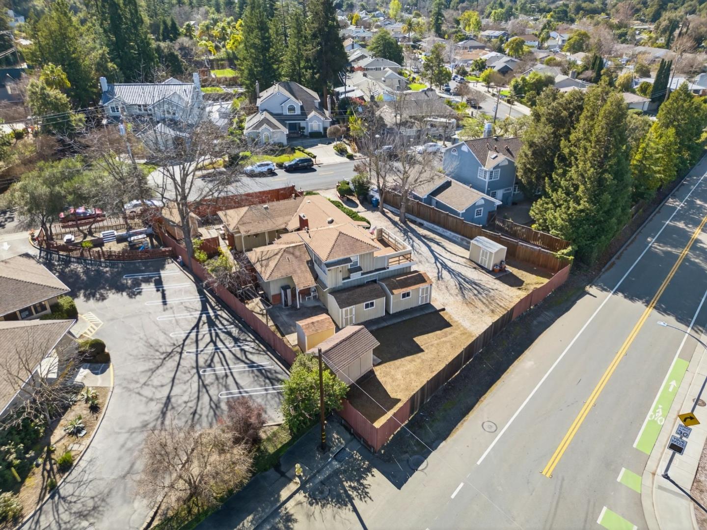 16000 Blossom Hill Road