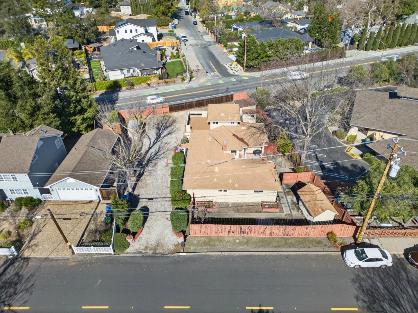 16000 Blossom Hill Road