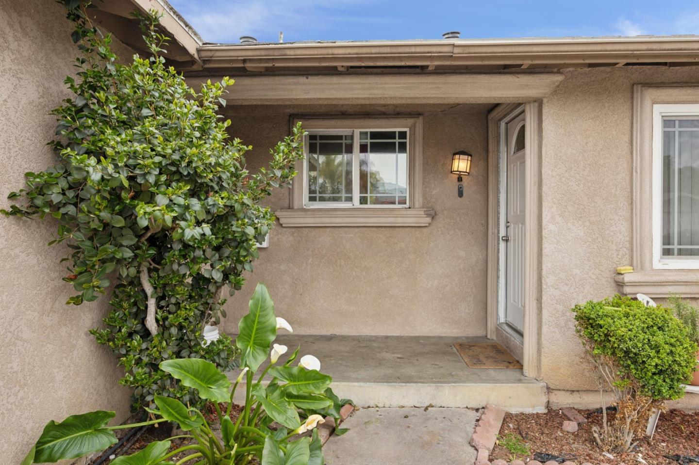 1511 Chabot Way