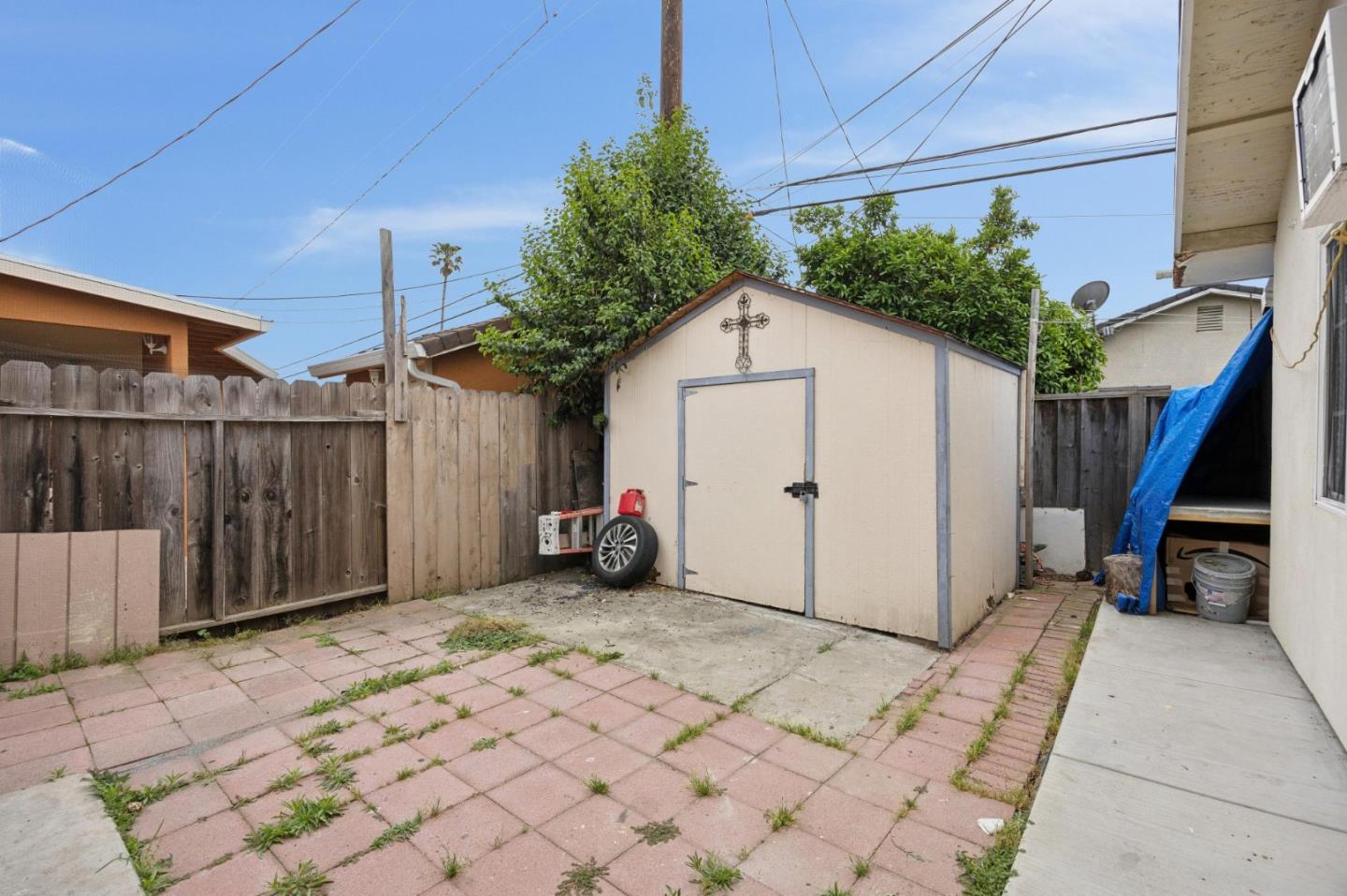 1511 Chabot Way