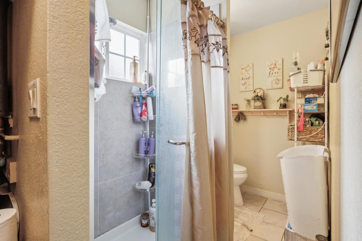 1511 Chabot Way