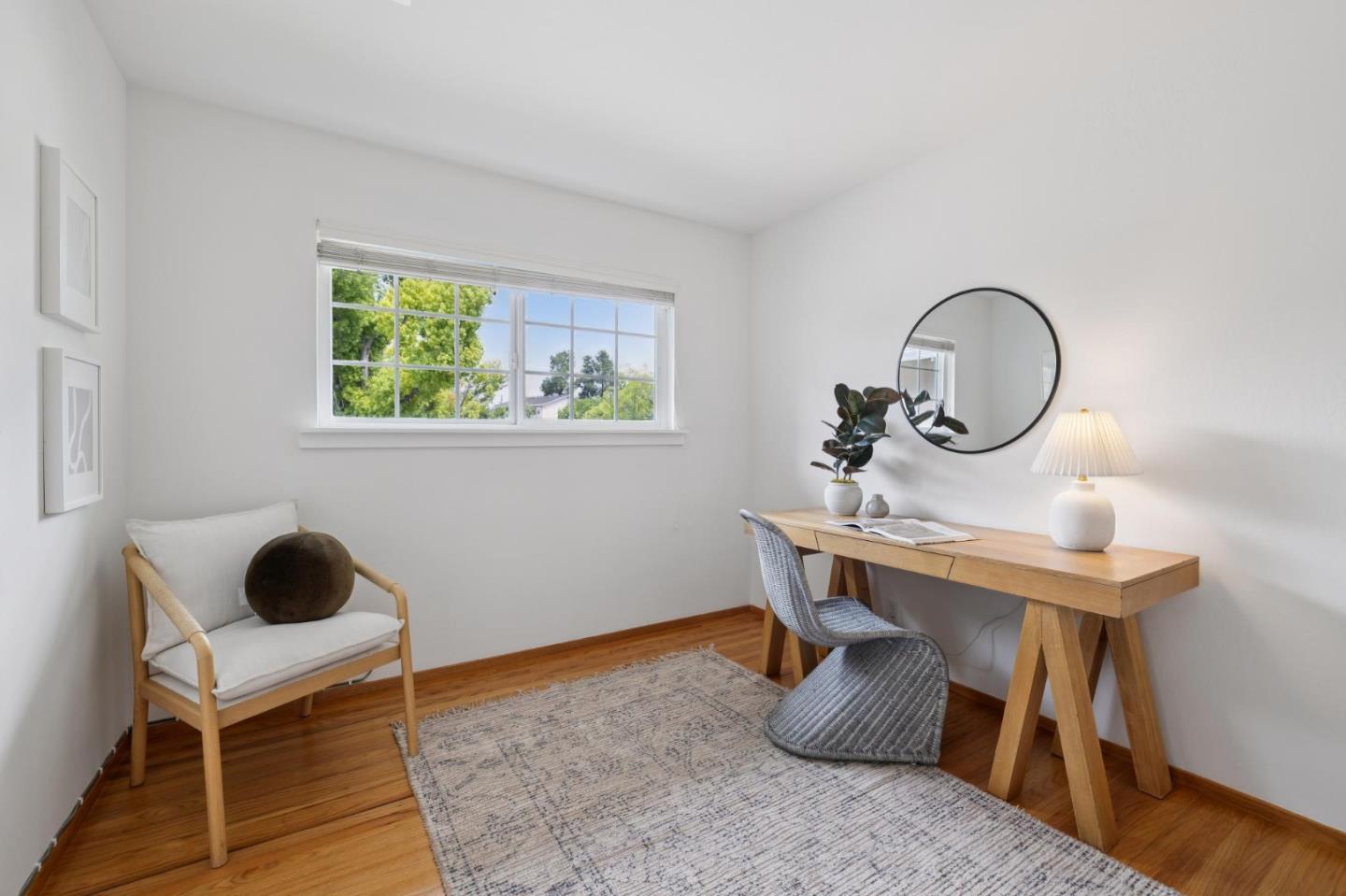 103 Belwood Gateway