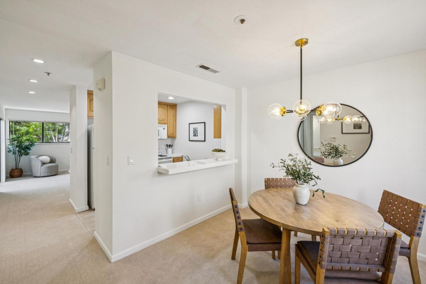576 West Parr Avenue 32