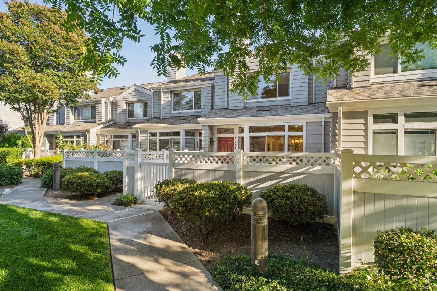 3687 Cabernet Vineyards Circle