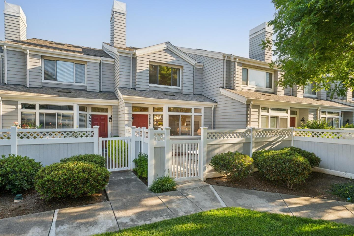 3687 Cabernet Vineyards Circle