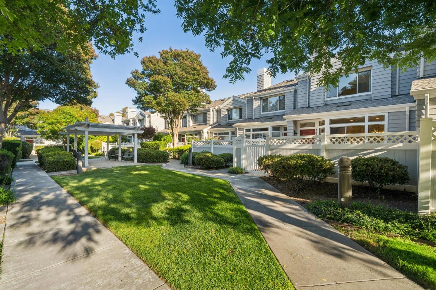 3687 Cabernet Vineyards Circle