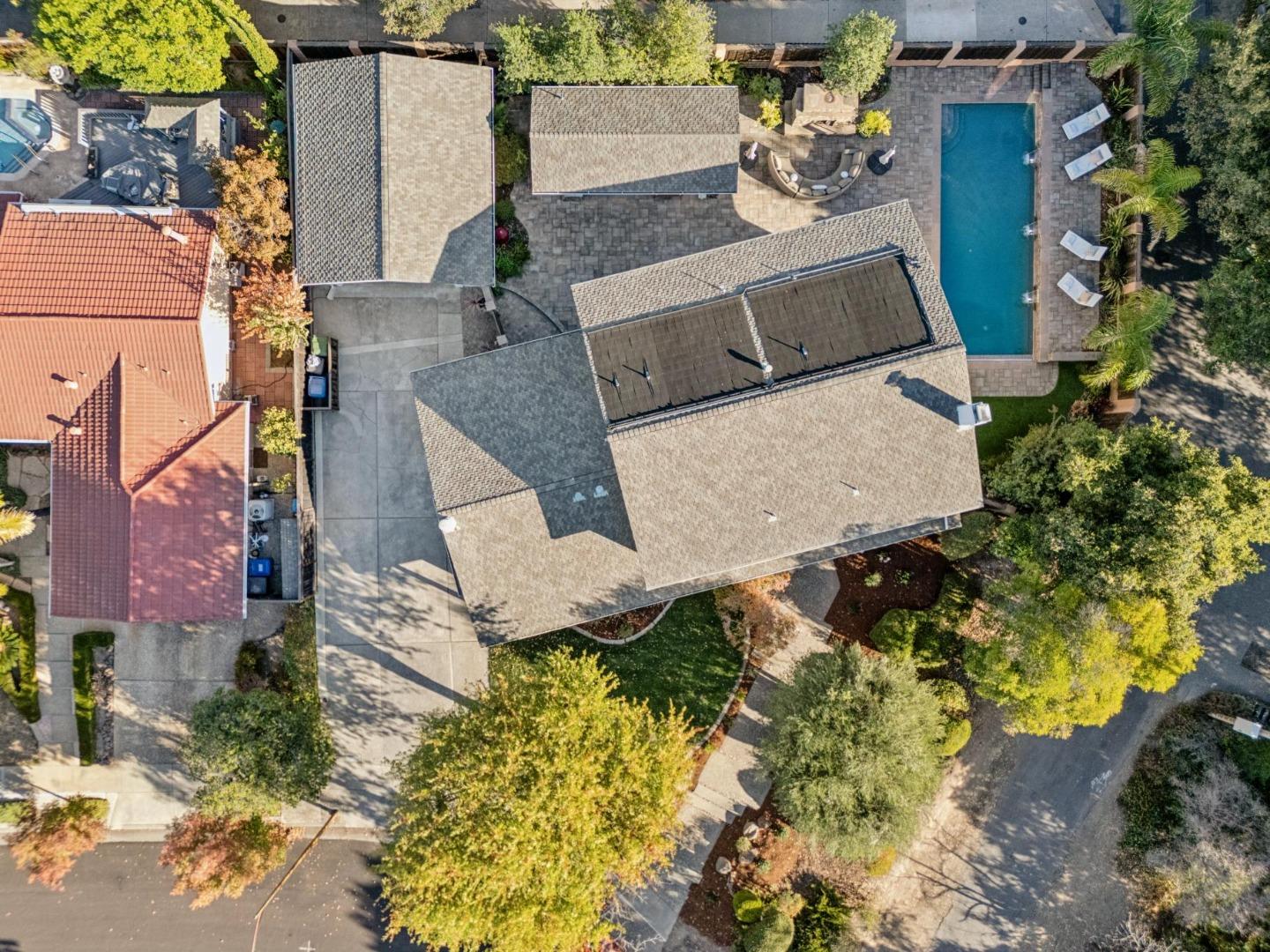 100 Calfhill CT