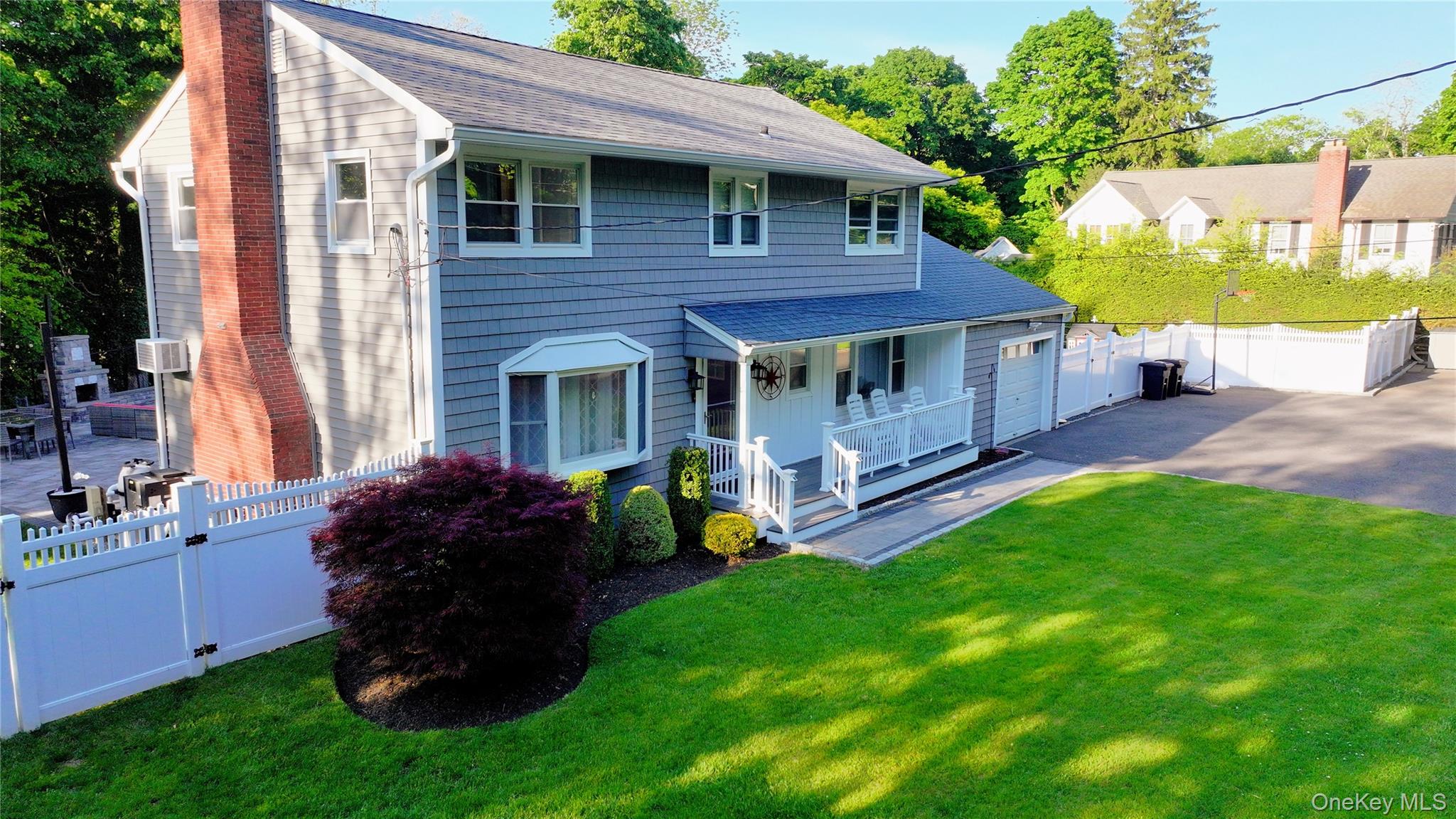 522 Moriches Road