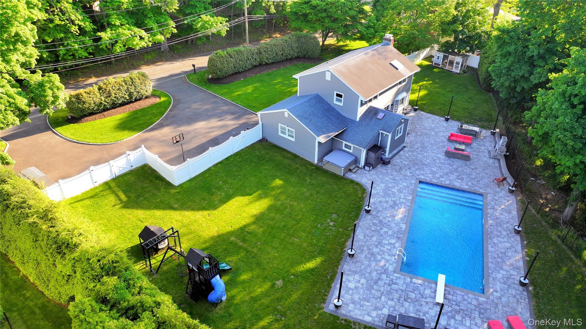 522 Moriches Road