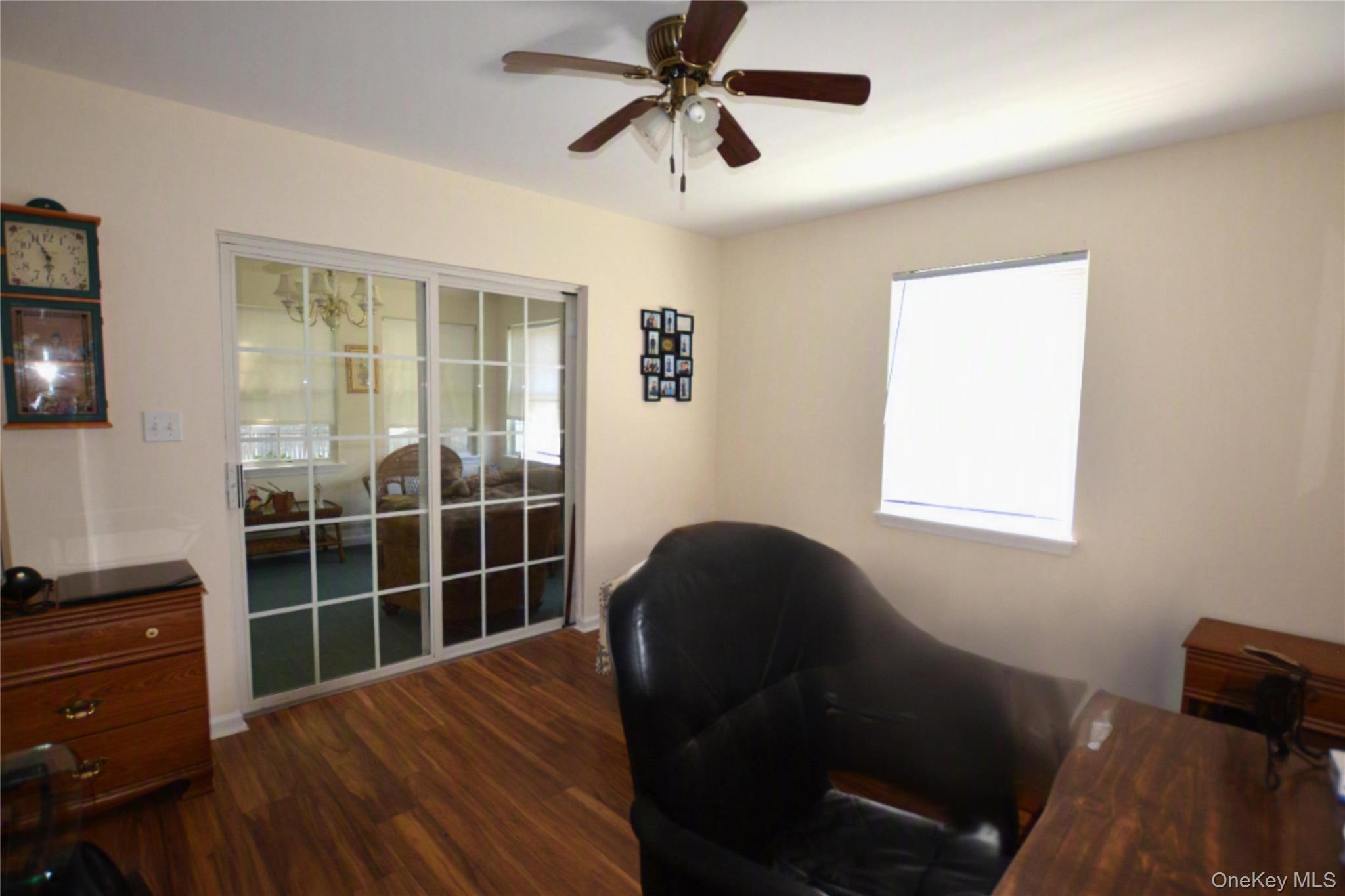5190 Village Circle E