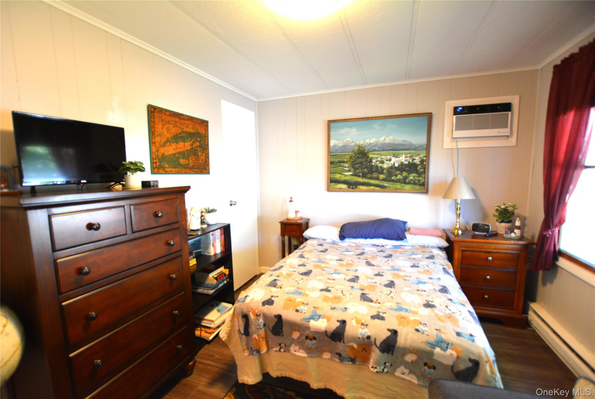 105 W Village Circle Unit: 105