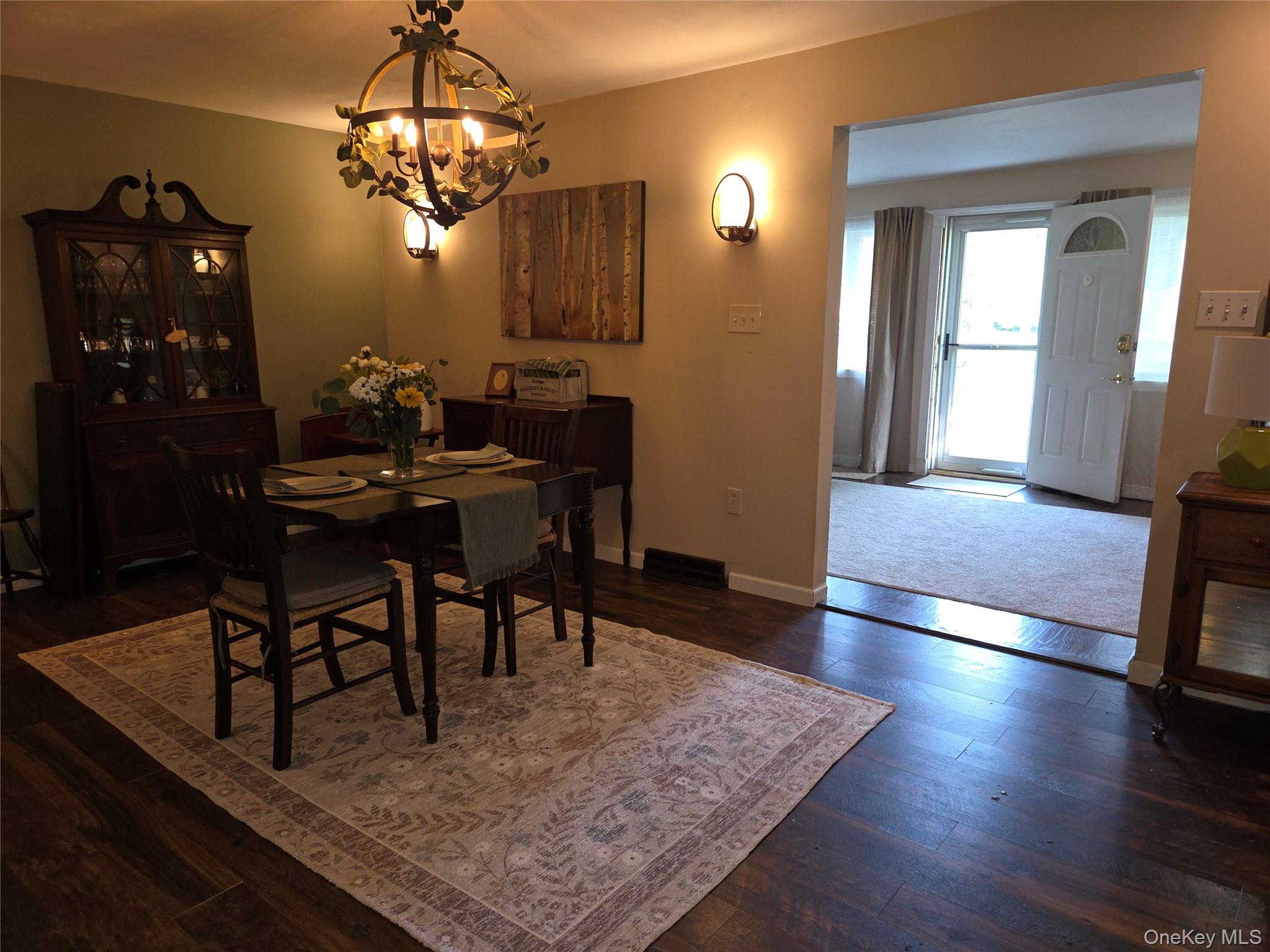 33 Elmwood Avenue