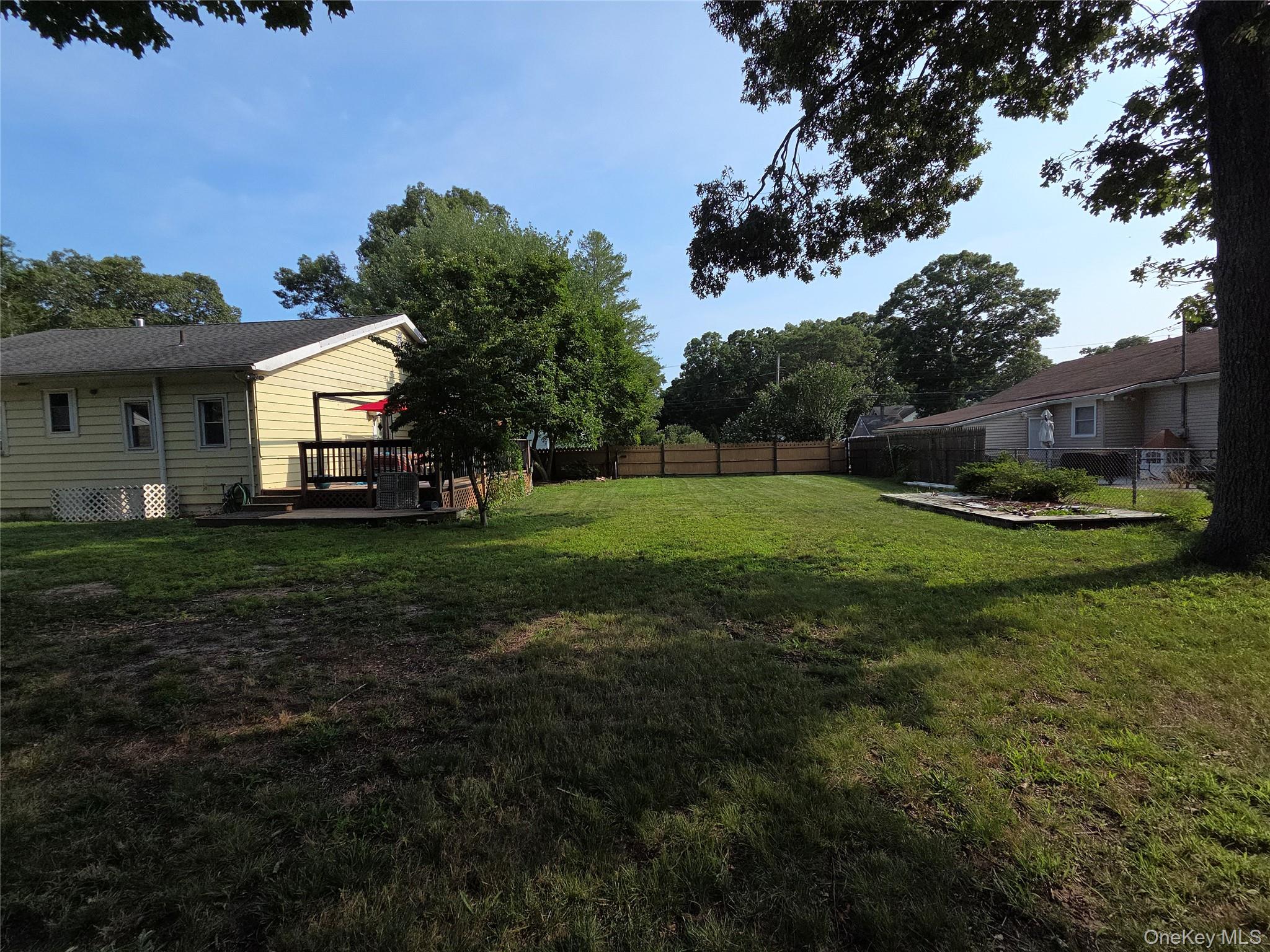 33 Elmwood Avenue