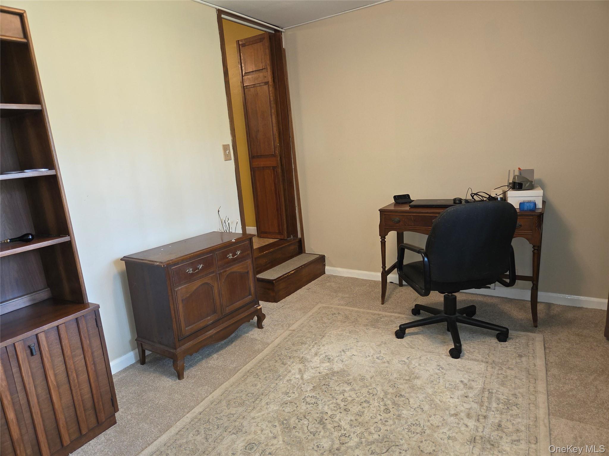 33 Elmwood Avenue