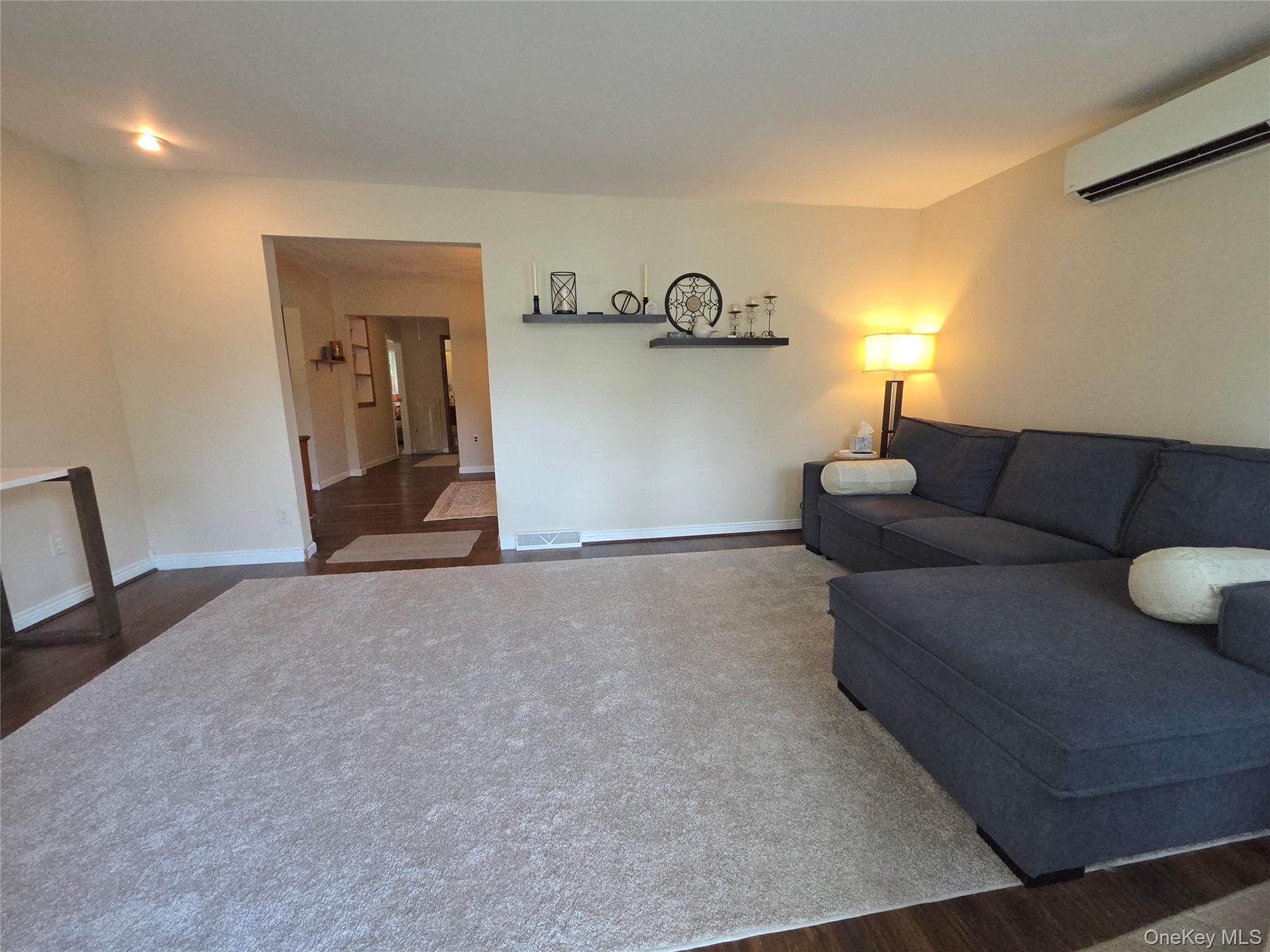 33 Elmwood Avenue