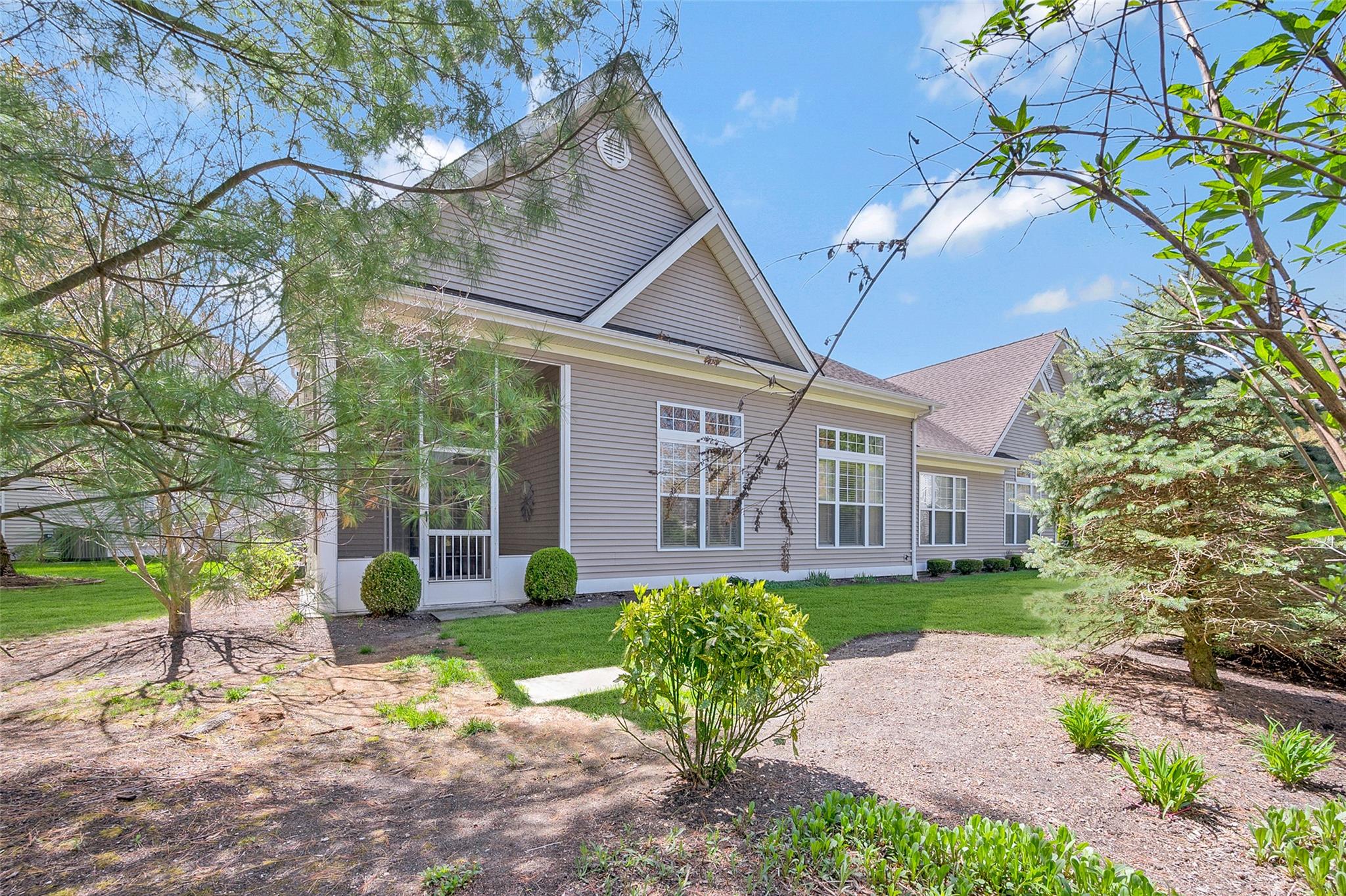 82 Ballad Court