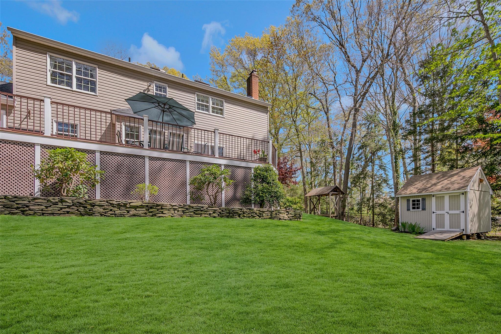 19 Emerald Lane