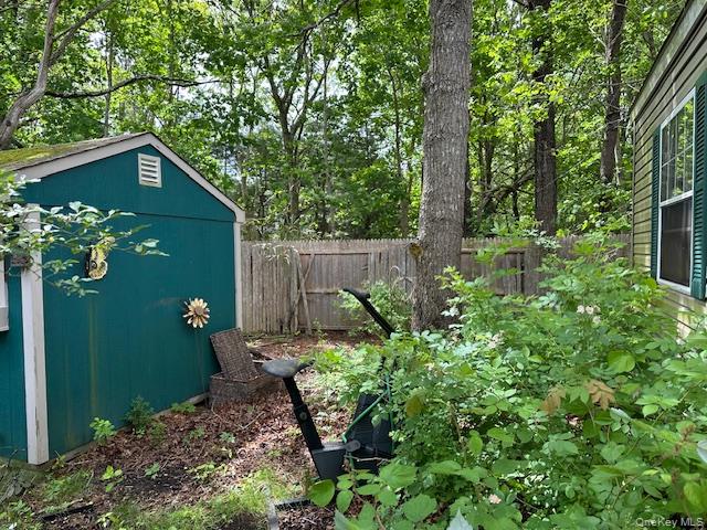 1538 Speonk Riverhead Road Unit: 6