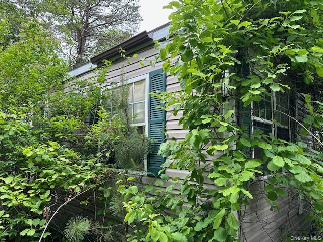 1538 Speonk Riverhead Road Unit: 6