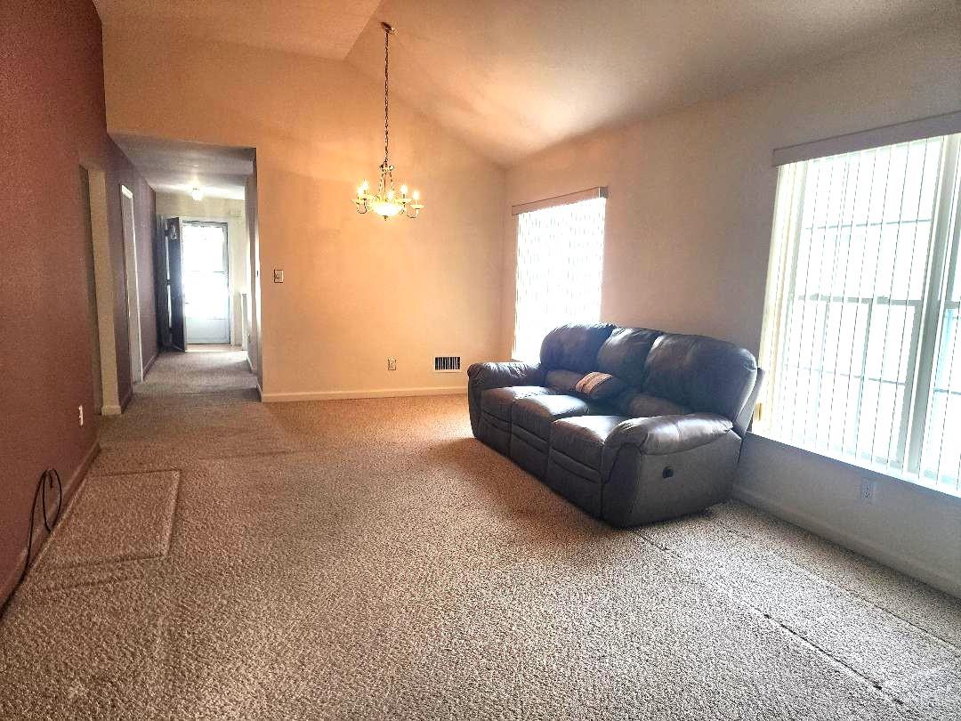 5157 Village Circle E