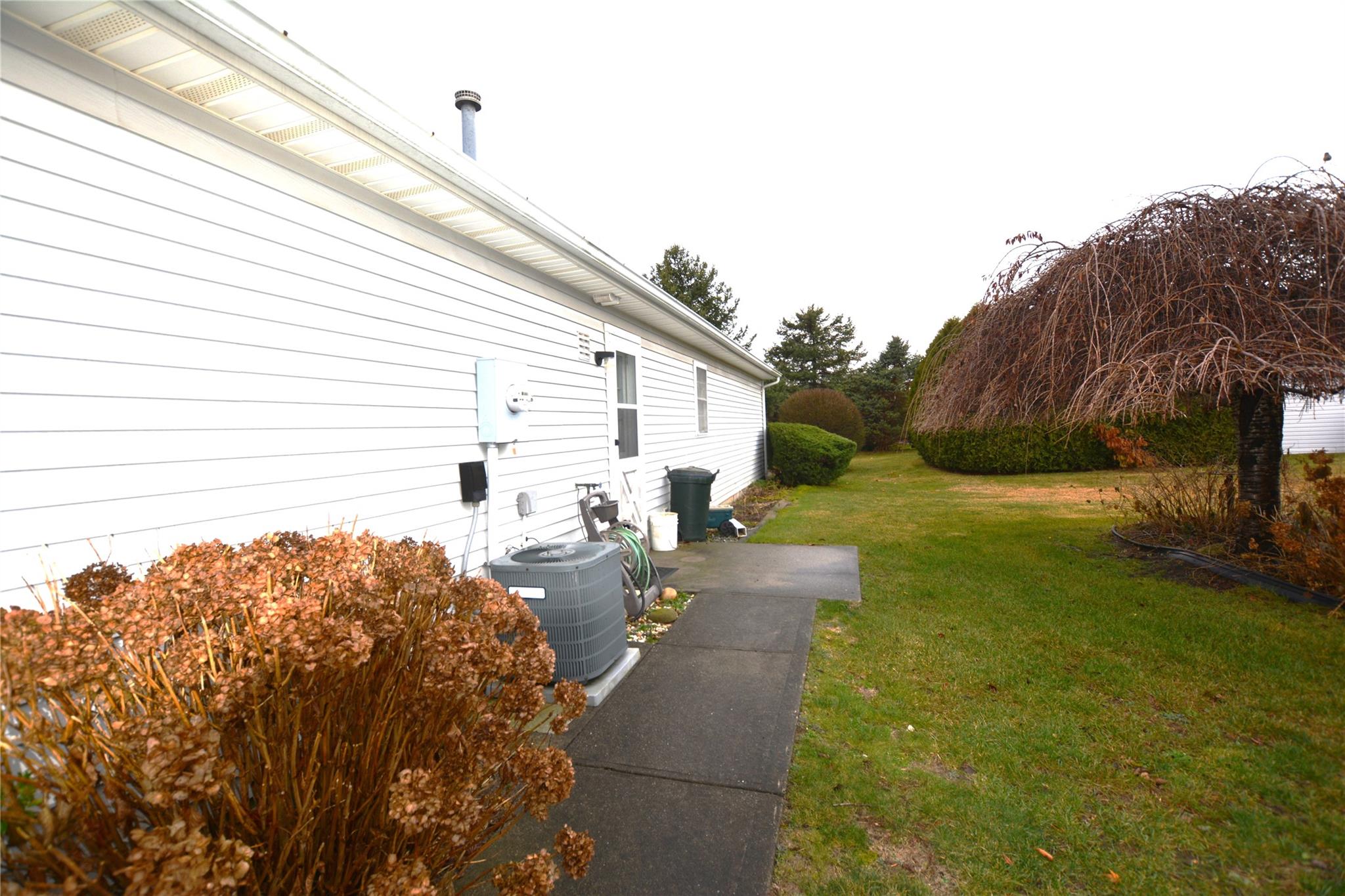 5157 Village Circle E