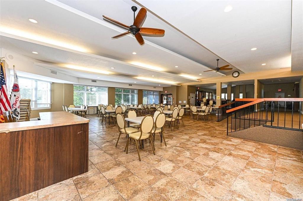 5157 Village Circle E