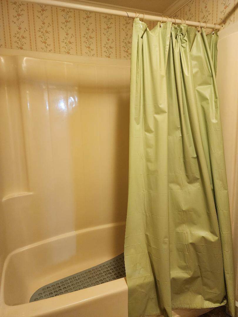 1407 Middle Road Unit: 48