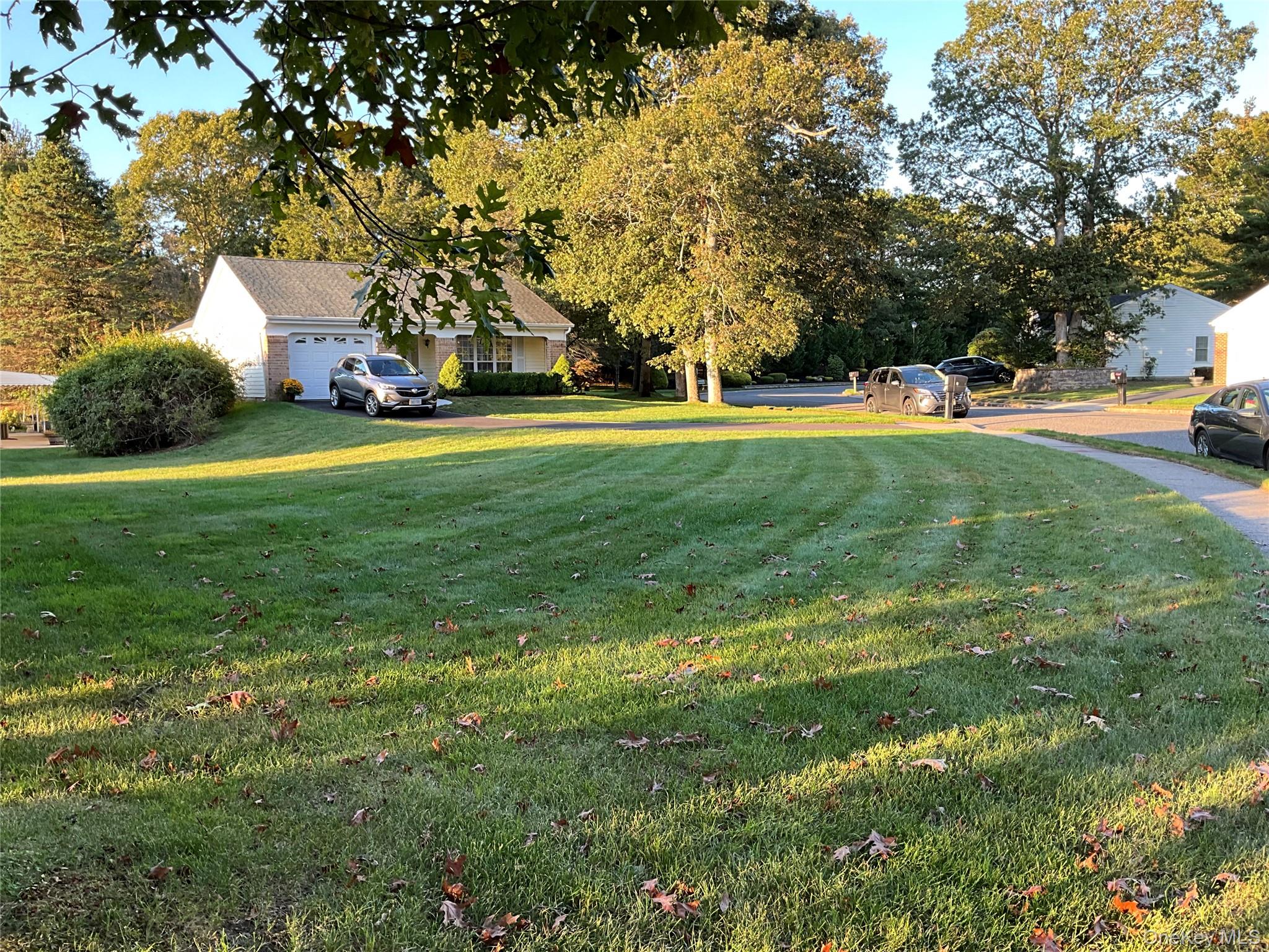 2 Kingston Drive