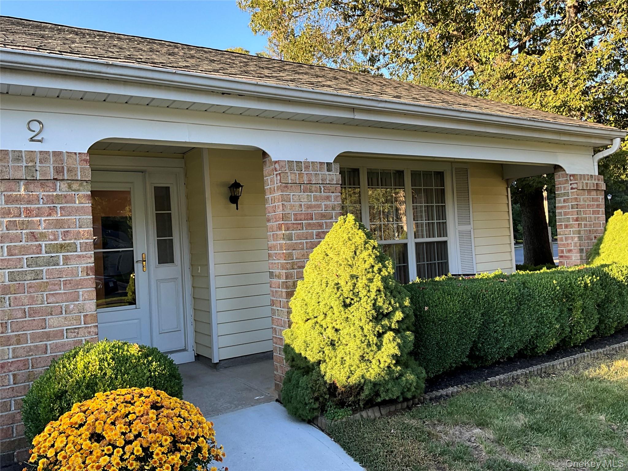 2 Kingston Drive