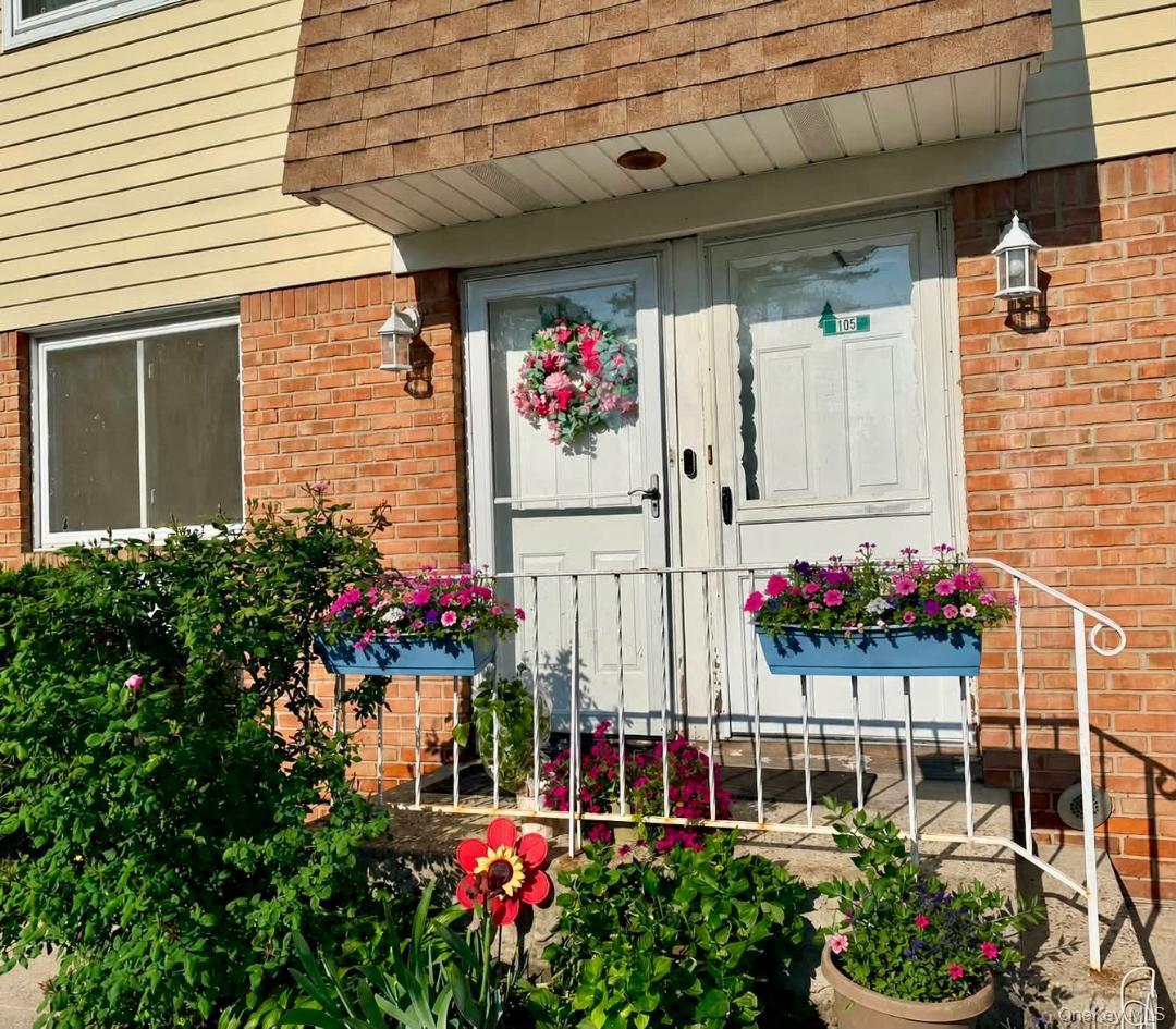 565 Avenue A Unit: 104