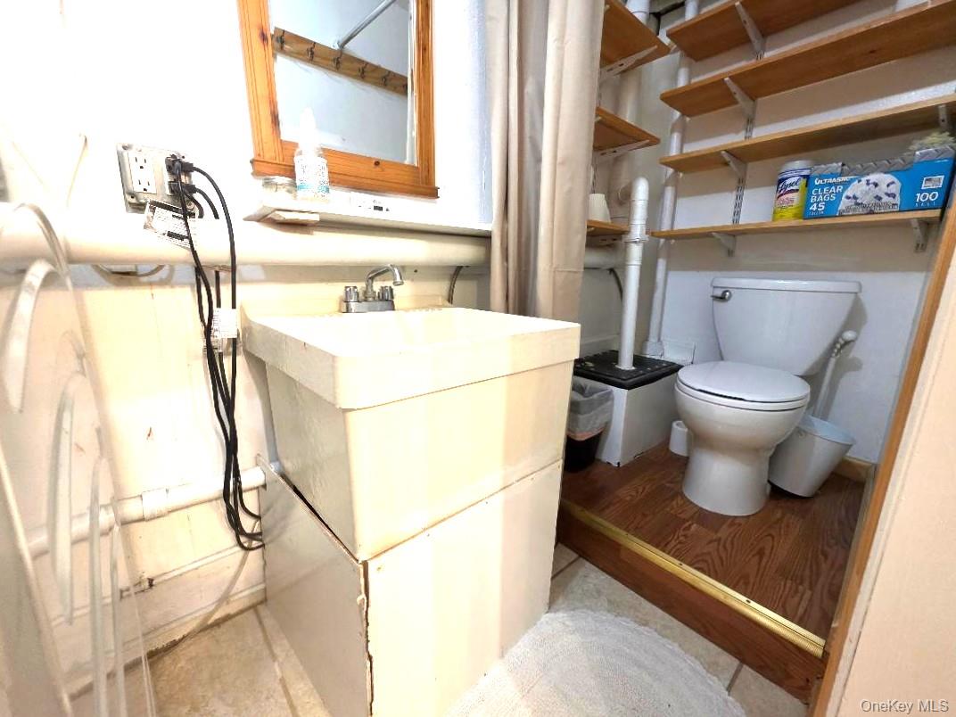 565 Avenue A Unit: 104